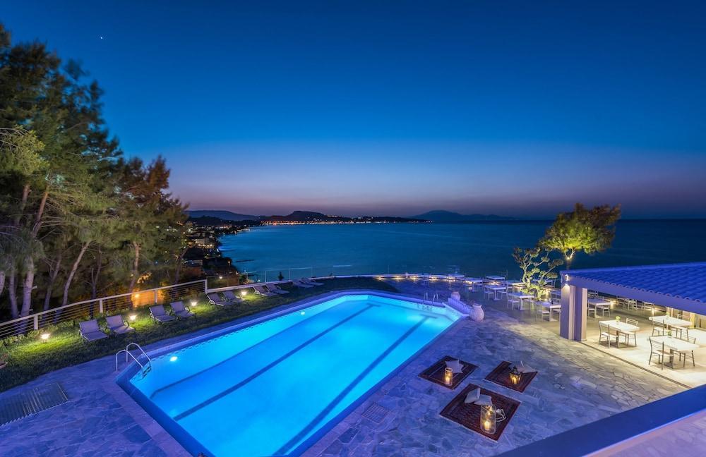 Ionian Hill 4*
