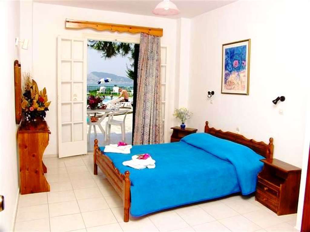 Ionian Hill 4*